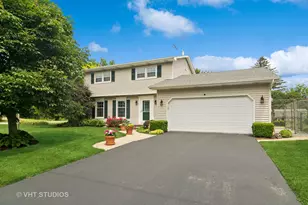 717 Burris Ave, Lake Bluff, IL 60044 - Photo 1