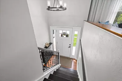 716 S 9th Avenue, Saint Charles, IL 60174 - Photo 9