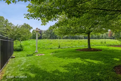 850 Gage Lane, Lake Forest, IL 60045 - Photo 9