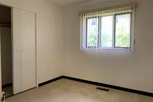 323 Windsor St, Park Forest, IL 60466 - Photo 7