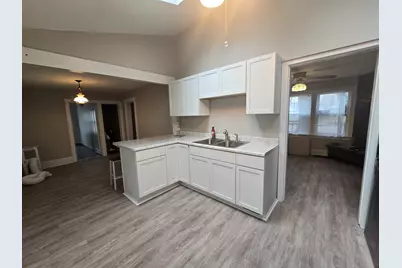103 W Cherokee Avenue W, Shabbona, IL 60550 - Photo 35