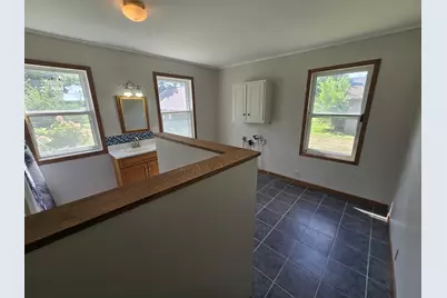 103 W Cherokee Avenue W, Shabbona, IL 60550 - Photo 31