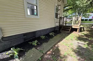 103 W Cherokee Ave W, Shabbona, IL 60550 - Photo 13