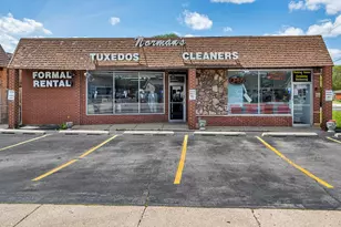 17702 Oak Park Ave, Tinley Park, IL 60477 - Photo 1