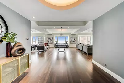 800 N Michigan Avenue #4801, Chicago, IL 60611 - Photo 3