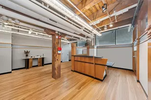 368 W Huron St, Chicago, IL 60654 - Photo 3