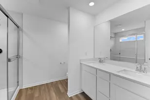 411 Honeysuckle Ln, Yorkville, IL 60560 - Photo 7