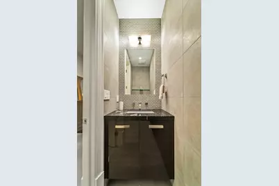 53 E Division Street, Chicago, IL 60610 - Photo 57