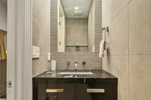 53 E Division St, Chicago, IL 60610 - Photo 57