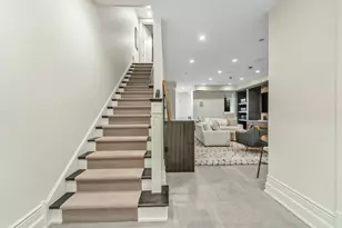 53 E Division St, Chicago, IL 60610 - Photo 51