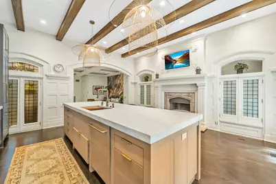 53 E Division Street, Chicago, IL 60610 - Photo 17