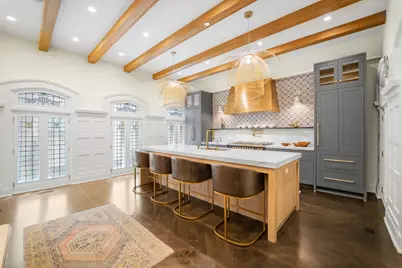 53 E Division Street, Chicago, IL 60610 - Photo 19