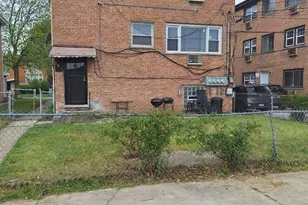 381 Yates Ave, Calumet City, IL 60409 - Photo 25