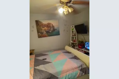 381 Yates Avenue, Calumet City, IL 60409 - Photo 5