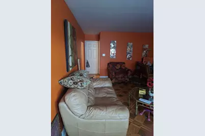 381 Yates Avenue, Calumet City, IL 60409 - Photo 3