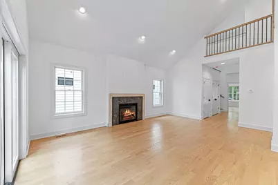 1672 Huntington Lane, Highland Park, IL 60035 - Photo 3