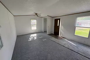 2003 Maple Acres Dr, Princeton, IL 61356 - Photo 3