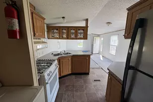 2003 Maple Acres Dr, Princeton, IL 61356 - Photo 7