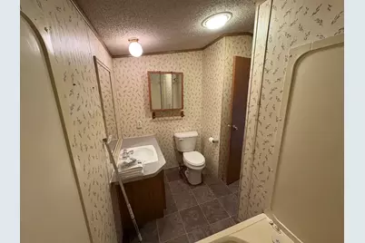 2003 Maple Acres Drive, Princeton, IL 61356 - Photo 9