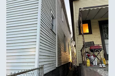 6812 S Hermitage Avenue, Chicago, IL 60636 - Photo 3