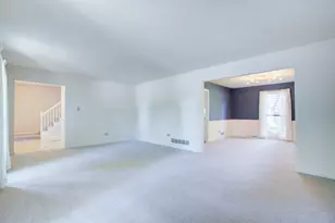 907 Secretariat Dr, Naperville, IL 60540 - Photo 17