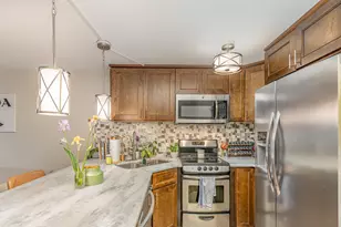 1221 N Dearborn St, Chicago, IL 60610 - Photo 5