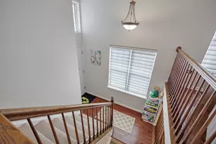 2929 Saganashkee Ln, Naperville, IL 60564 - Photo 9