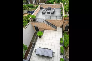 1438 N Dearborn St, Chicago, IL 60610 - Photo 5