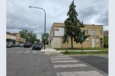 5154 W Wolfram Street, Chicago, IL 60641 - Photo 3