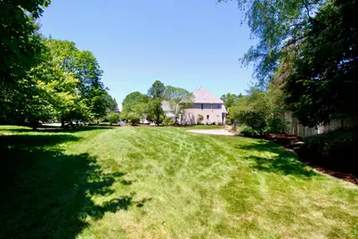 44 Oak Bluff Court, Naperville, IL 60565 - Photo 5