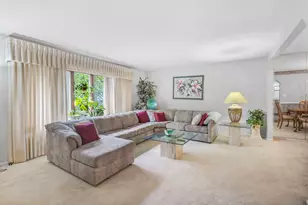 22757 Lakeshore Dr, Richton Park, IL 60471 - Photo 3