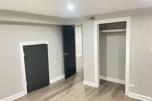 2617 W Rascher Ave, Chicago, IL 60625 - Photo 7