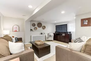 934 N Kenilworth Ave, Oak Park, IL 60302 - Photo 23