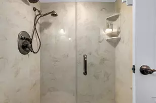 40 N Tower Rd, Oak Brook, IL 60523 - Photo 15