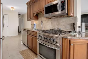 40 N Tower Rd, Oak Brook, IL 60523 - Photo 11