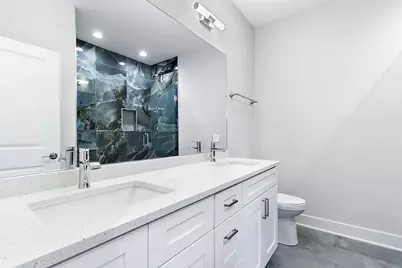 4231 S Champlain Avenue, Chicago, IL 60653 - Photo 11