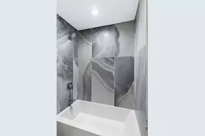 4231 S Champlain Avenue, Chicago, IL 60653 - Photo 13