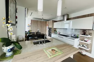 363 E Wacker Dr, Chicago, IL 60601 - Photo 11