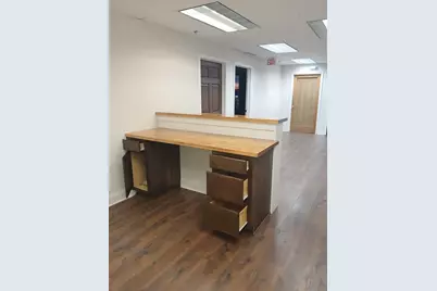 [Address not provided], Oakbrook Terrace, IL 60181 - Photo 9