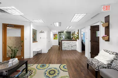 [Address not provided], Oakbrook Terrace, IL 60181 - Photo 13