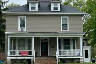 305 College Ave, Dekalb, IL 60115 - Photo 1