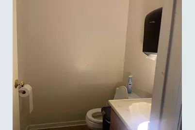 69 N Broadway Street #69-73, Des Plaines, IL 60016 - Photo 9