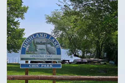 34110 S Circle Drive, Grayslake, IL 60030 - Photo 7