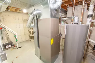 2705 Colonial Drive, Elgin, IL 60124 - Photo 37