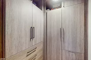 401 E Ontario St, Chicago, IL 60611 - Photo 17