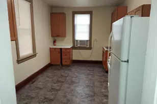 718 W Jackson St, Ottawa, IL 61350 - Photo 11