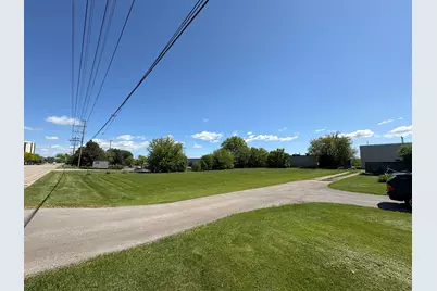 1033 S Wheeling Road, Wheeling, IL 60090 - Photo 5