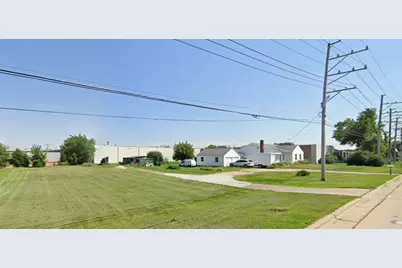 1033 S Wheeling Road, Wheeling, IL 60090 - Photo 1