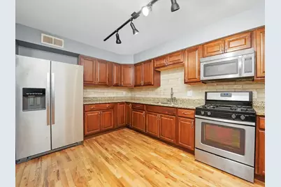 7754 S Yates Boulevard, Chicago, IL 60649 - Photo 19