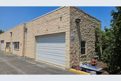 600 N Waukegan Road #4, Northbrook, IL 60062 - Photo 1